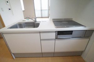 シャーメゾン　ＳＫＹ 201号-4