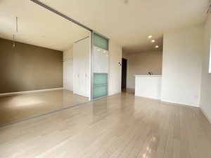 ラブリーライフ佐沼 103号-2