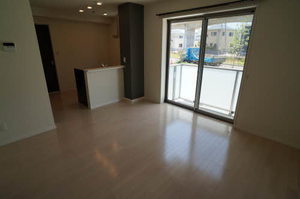 ベレオ トライスター 103号-2