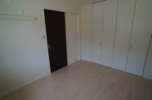 ベレオ トライスター 103号-7