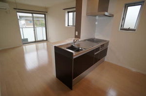 ベレオ　トライスター 203号-2