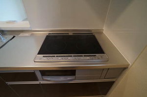 ベレオ　トライスター 203号-6