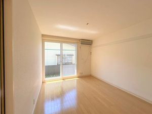 シャトル青山 101号-2