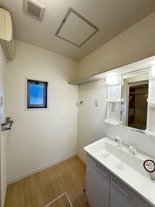 クオーレ B102号-11