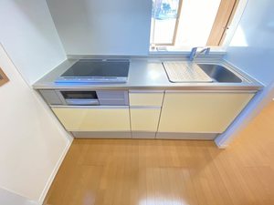 シャーメゾン　西殿 A102号-4