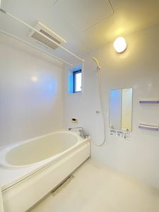 シャーメゾン　西殿 A102号-6