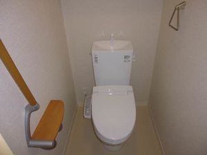 シャーメゾン ヴェッセル 201号-5