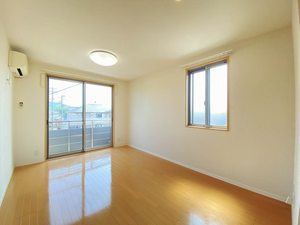 フレア中野Ⅵ 206号-2