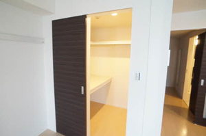 トリニテラッセ 303号-4