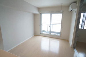 トリニテラッセ 303号-10