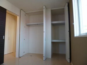 メゾンルミエール 202号-5