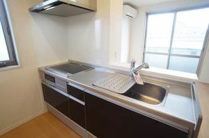 ラポール八幡 202号-3