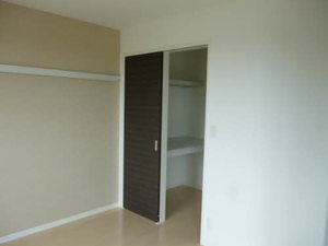 シャーメゾン花ノ井 B101号-4