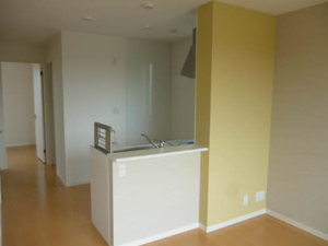 シャーメゾン花ノ井 B201号-3