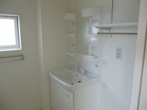 シャーメゾン花ノ井 B201号-7