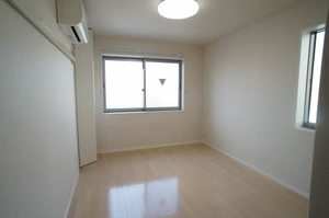 べレオ米町 A303号-5