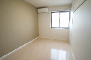 べレオ米町 A303号-8