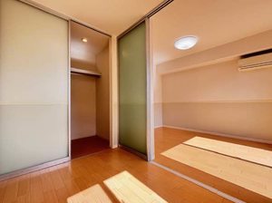 ヴィラ西中央 202号-10