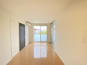 シャーメゾン大町 201号-2