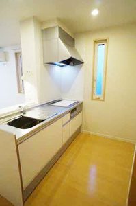 シャーメゾン　クレスト 203号-4