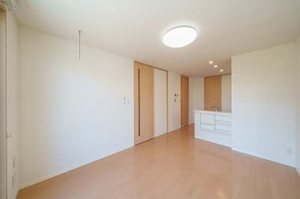 シャーメゾン明石台 102号-3