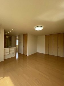 シャーメゾン明石台 201号-4