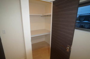 シャーメゾン日の出町 201号-9