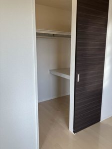シャーメゾン松ヶ丘 202号-4