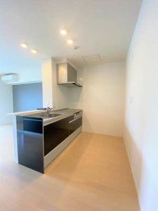 メゾンアイリス 202号-2