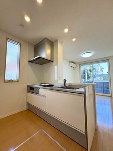 シャーメゾン国見２丁目 103号-3