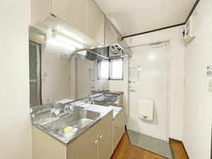 ラフィーネ旭ヶ丘 202号-4