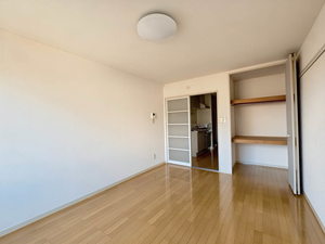 ラフィーネ中野栄 203号-2