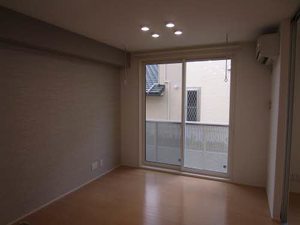 シャーメゾン心和 103号-2