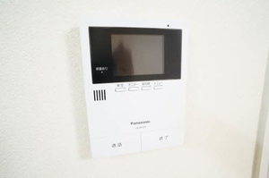 シャーメゾン本丸北 201号-12