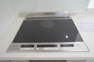 シャーメゾン上町 202号-3