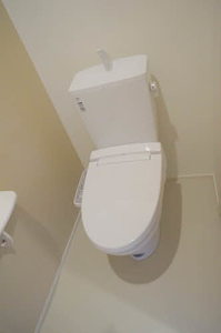 シャーメゾン上町 202号-5