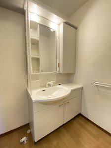 レフィナードA 102号-6