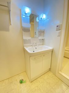 グラシウ寿金沢 203号-6