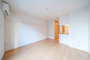 ブルースカイ柏木 202号-3