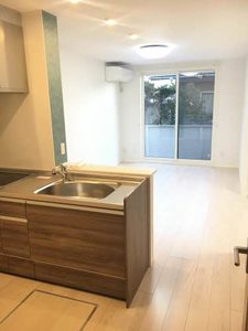 シャーメゾンルシエル 102号-2