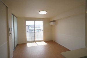 シャーメゾンアンビシャス 203号-2