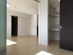 グランデュオ　イースト E202号-6