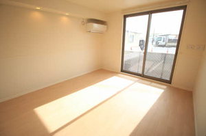 メゾン・エリュシオン 104号-2