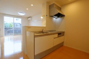 シャーメゾントミーC C103号-3