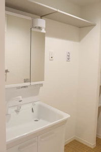 ＶＩＬＬＡ新町 303号-5