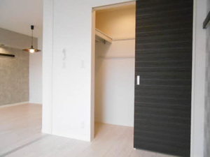 トゥーツリーズ城下町 202号-10