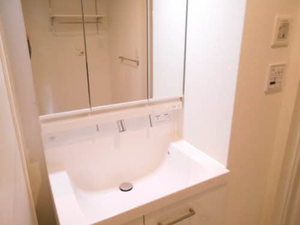 トゥーツリーズ城下町 203号-12