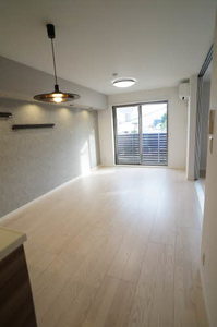 トゥーツリーズ城下町 303号-8