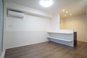 シャーメゾン堀西 102号-4