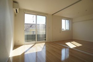 シャーメゾン葭ヶ入 101号-2